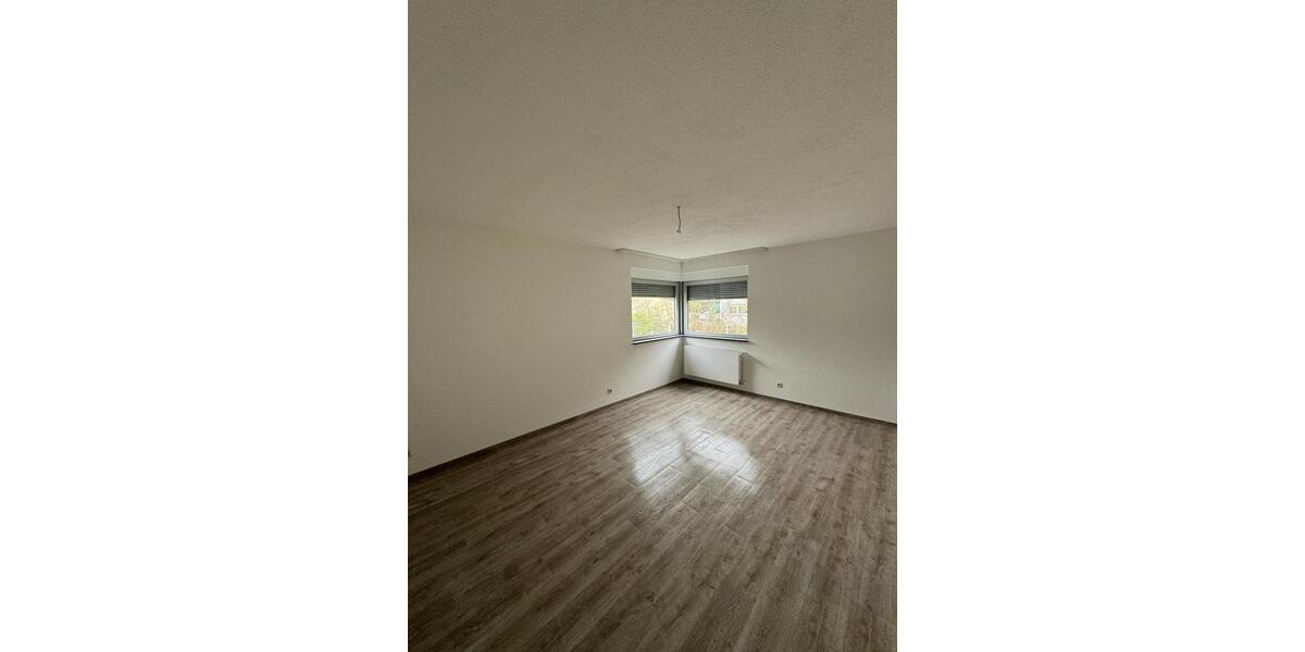 Großzügiges Einfamilienhaus in ruhiger Lage zu vermieten 6 zimmer