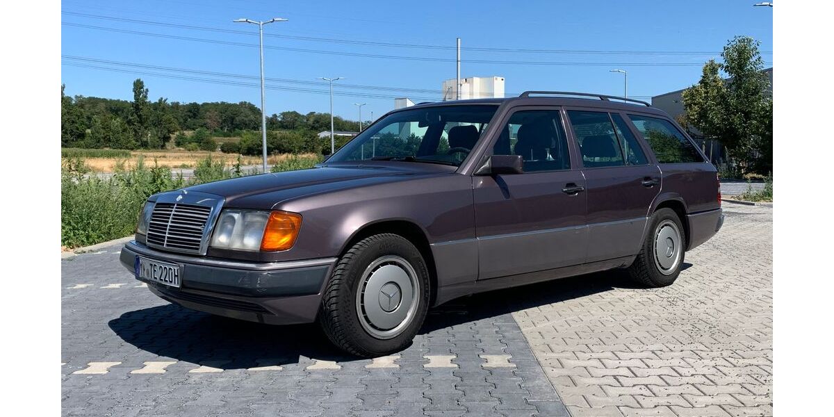 Mercedes-Benz 220 292.500 km 3.490 &euro; Mendig 56743