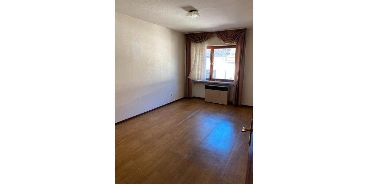 Reihenhaus Montabaur - 3 Zimmer, 74 m&sup2;, 145.000&euro; | Angebot:27287024