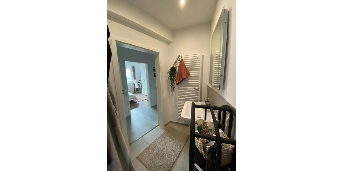 Etagenwohnung Koblenz Lay - 2 Zimmer, 73 m&sup2;, 880&euro; | Angebot:25546339