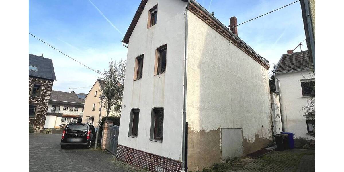 Einfamilienhaus Koblenz Rübenach - 6 Zimmer, 91 m&sup2;, 175.000&euro; | Angebot:26273696