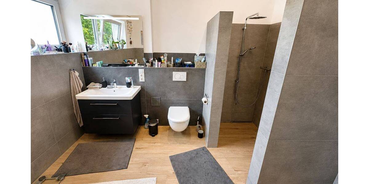 Reihenmittelhaus Goddert - 4 Zimmer, 107 m&sup2;, 960&euro; | Angebot:26858862