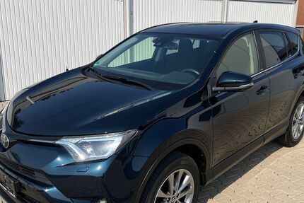 Toyota RAV 4 149.700 km 13.499 &euro; Nastätten 56355