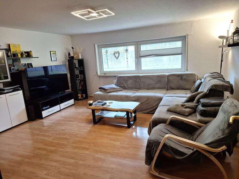 Wohnung zum Mieten in Ettringen 460 € 85 m²