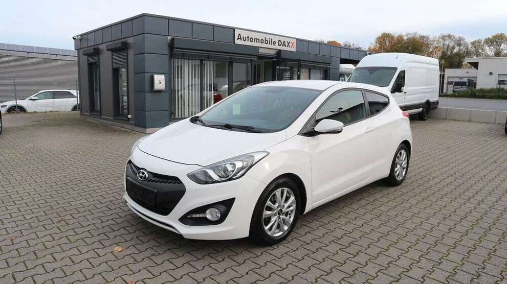 Hyundai i30 121.435 km 7.390 € Bendorf 56170