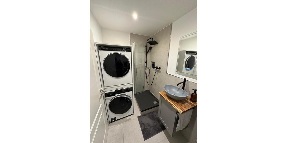 Mehrfamilienhaus mit Ladenlokal – kernsaniert, denkmalgeschützt 14 zimmer