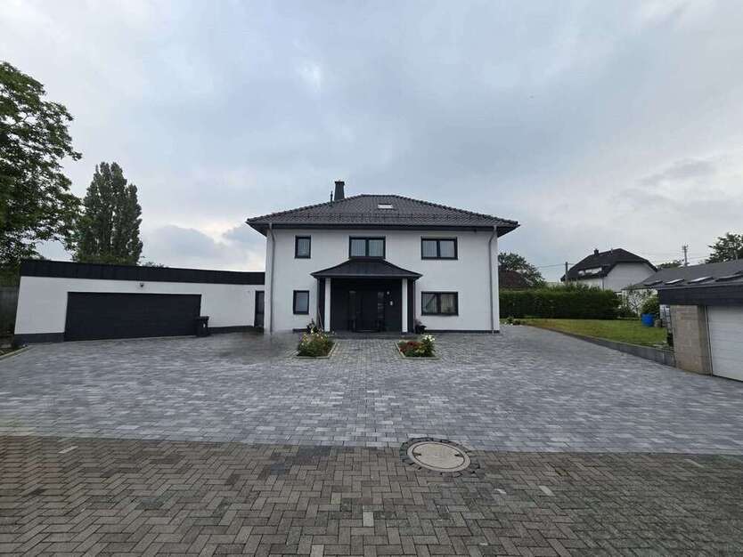 Haus zum Kaufen in Siershahn 629.000 € 228 m²