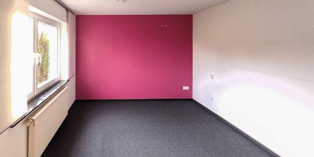Gewerbeobjekt Staudt - 4 Zimmer, 73 m&sup2;, 700&euro; | Angebot:25317193