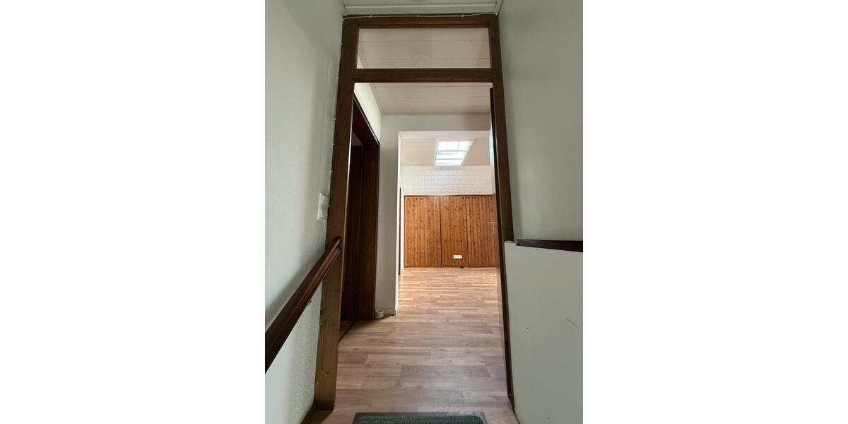 Dachgeschoßwohnung Mogendorf - 2 Zimmer, 65 m&sup2;, 560&euro; | Angebot:26647789
