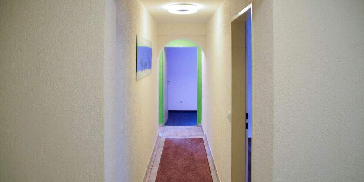 Gewerbeobjekt Staudt - 4 Zimmer, 73 m&sup2;, 700&euro; | Angebot:25317193