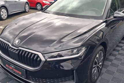 Skoda Superb 18.670 km 30.990 &euro; Altendiez 65624