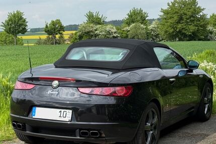 Alfa Romeo Spider 92.600 km 21.600 &euro; Bornich 56348