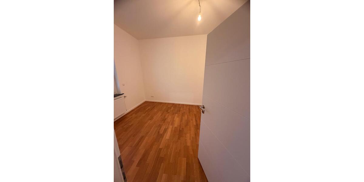 Etagenwohnung Lahnstein - 4 Zimmer, 120 m&sup2;, 800&euro; | Angebot:26462744
