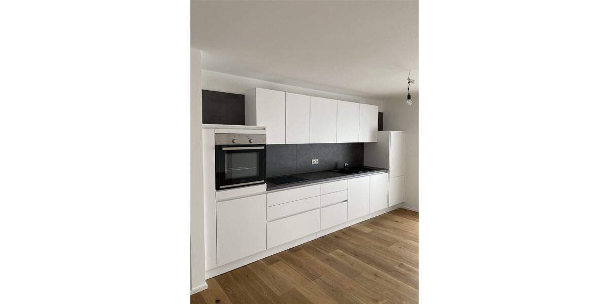 Exklusives Souterrain in Waldrandlage - modern, stadtnah, autobahngünstig 3 zimmer