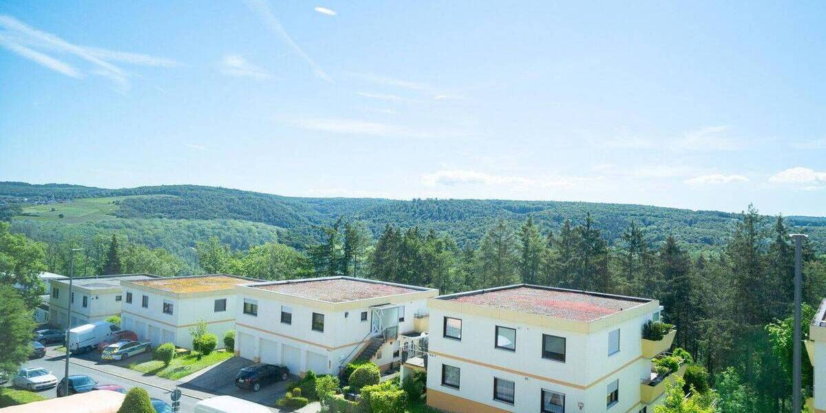 Etagenwohnung Lahnstein Lahnstein auf der Höhe - 3 Zimmer, 135 m&sup2;, 349.000&euro; | Angebot:26730960