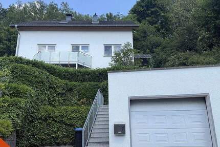 Garantierter Burgblick über den Dächern - Ihr Traumhaus in Nassau 5 zimmer