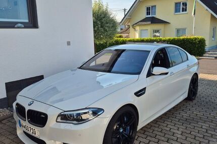 BMW M5 79.500 km 44.400 &euro; Mündersbach 56271