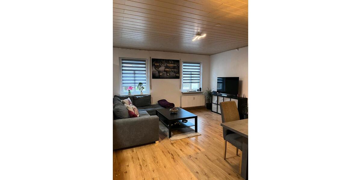 Schöne helle Wohnung in Lonnig 2 zimmer