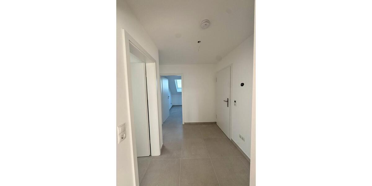 Dachgeschoßwohnung Bad Breisig - 3 Zimmer, 62 m&sup2;, 720&euro; | Angebot:26396984
