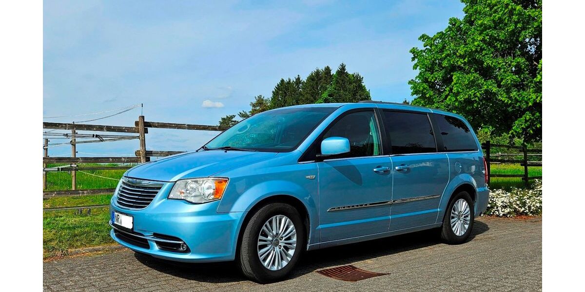 Chrysler Grand Voyager 169.950 km 9.800 &euro; Großmaischeid 56276