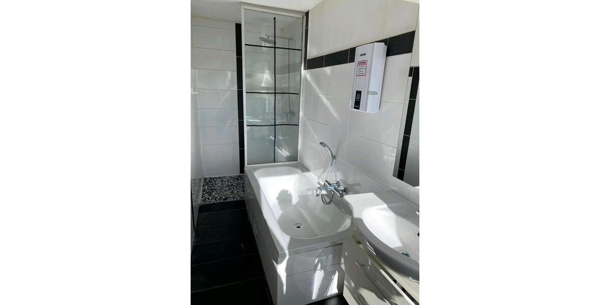 Schönes Einfamilienhaus von Privat 8 zimmer