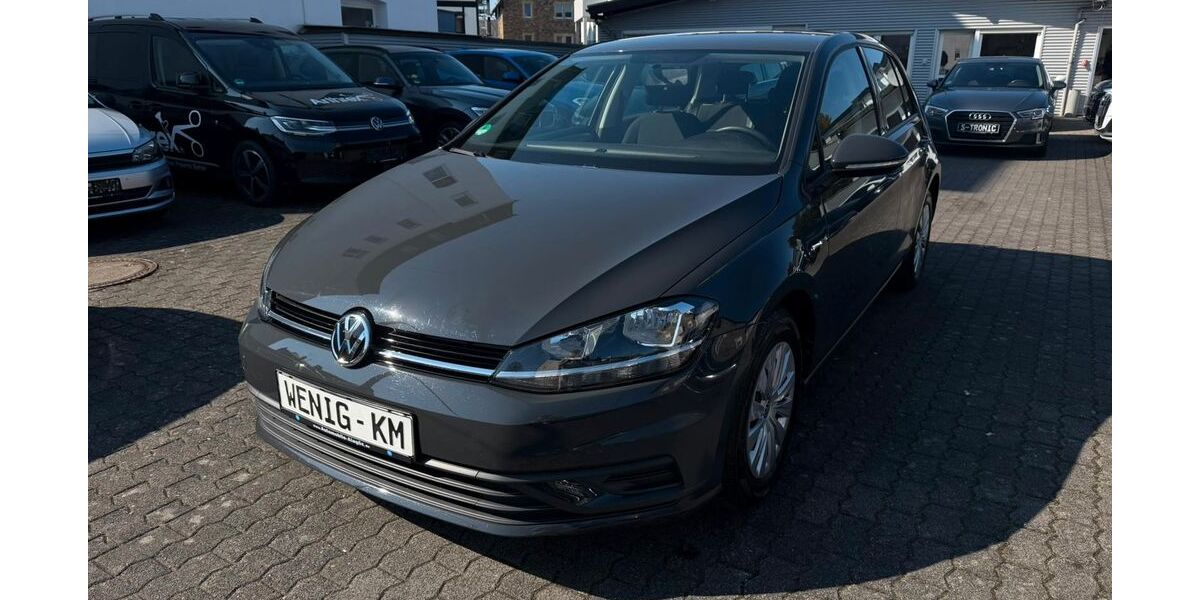 VW Golf 76.000 km 10.900 &euro; Wirges 56422