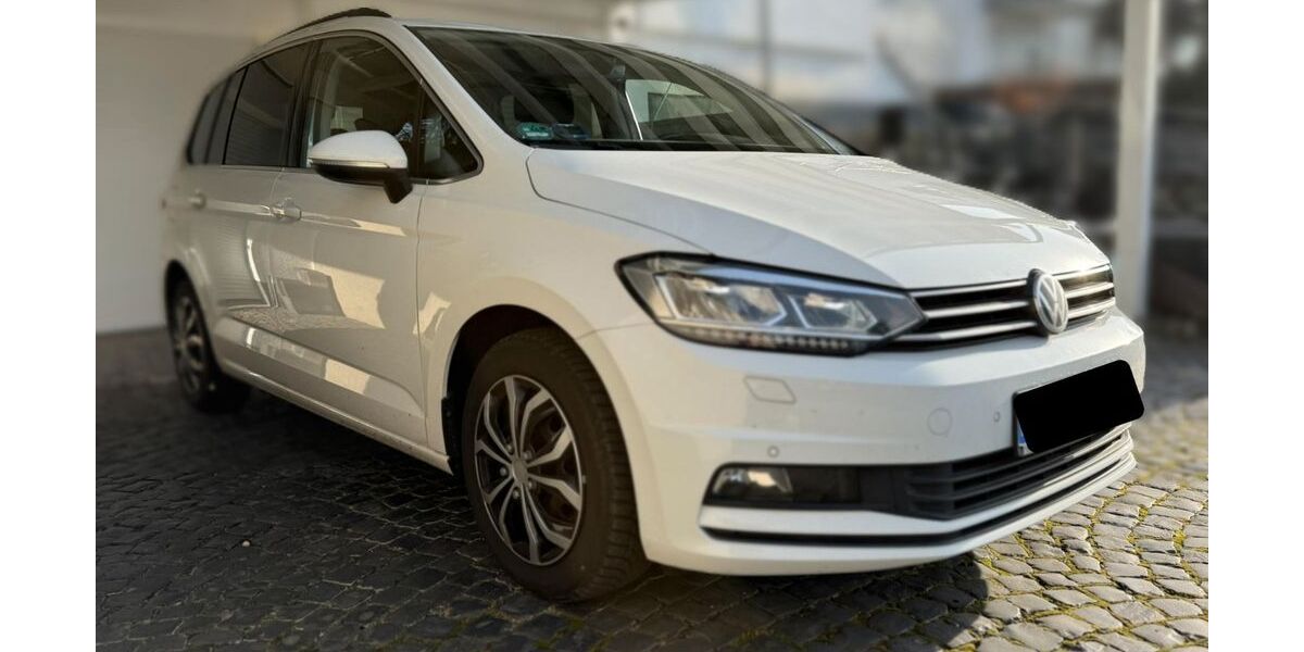 VW Touran 79.000 km 20.750 &euro; Höhr-Grenzhausen 56203