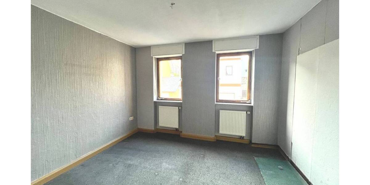 Einfamilienhaus Koblenz Rübenach - 6 Zimmer, 91 m&sup2;, 175.000&euro; | Angebot:26273696