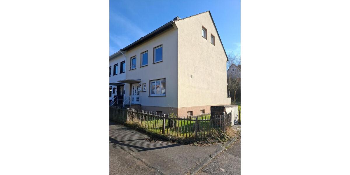 Reihenhaus Koblenz Arenberg-Immendorf - 9 Zimmer, 137 m&sup2;, 335.000&euro; | Angebot:25828170