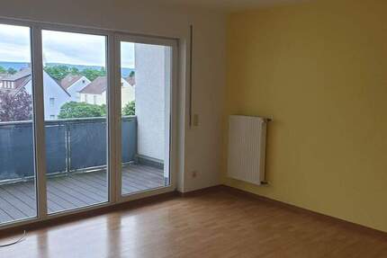Wohnung Weißenthurm - 4 Zimmer, 98 m&sup2;, 810&euro; | Angebot:25680270