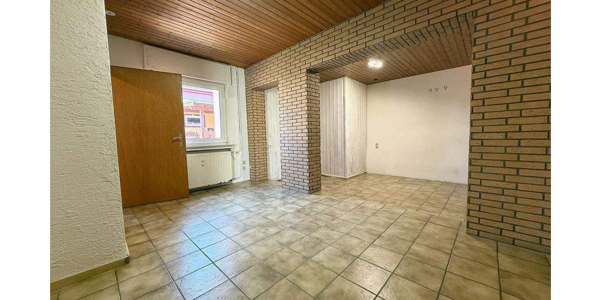 Einfamilienhaus Mendig - 4 Zimmer, 135 m&sup2;, 200.000&euro; | Angebot:25747875