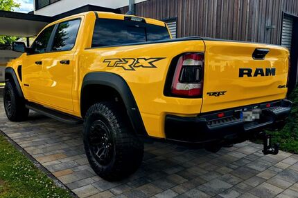 Dodge RAM 31.600 km 126.900 &euro; Koblenz 56070