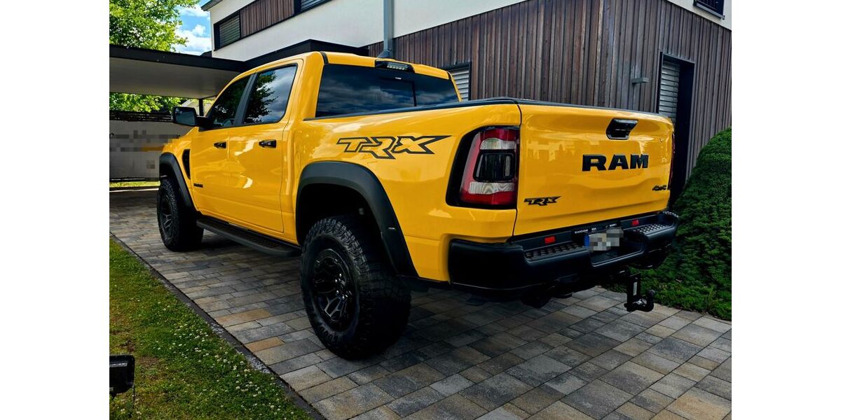 Dodge RAM 31.600 km 126.900 &euro; Koblenz 56070