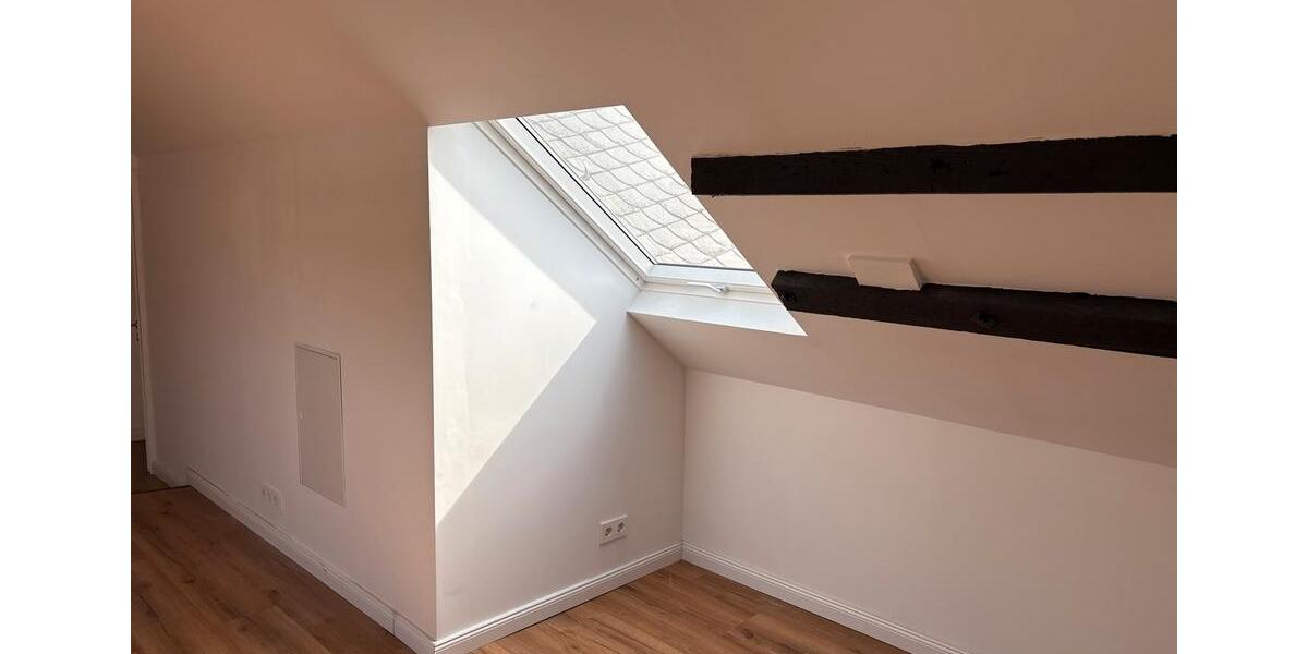 Dachgeschoßwohnung Koblenz Bisholder - 3 Zimmer, 72 m&sup2;, 1.000&euro; | Angebot:26647760