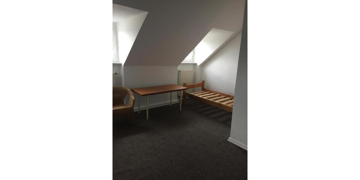 Dachgeschoßwohnung Koblenz Arenberg-Immendorf - 2 Zimmer, 83 m&sup2;, 890&euro; | Angebot:25784257