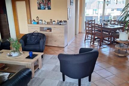 Gemütliche 4 ZKB Wohnung mit 2 Balkonen in Neuwied zu vermieten