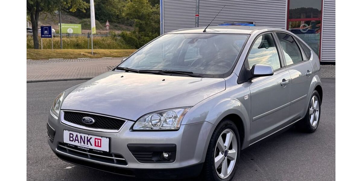 Ford Focus 82.000 km 3.295 &euro; Boppard 56154