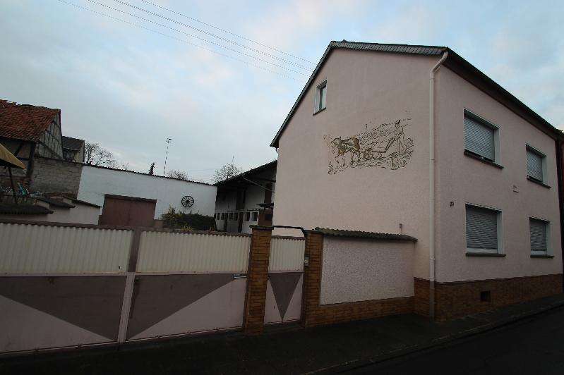 Haus zum Kaufen in Sinzig 275.000 € 140 m²
