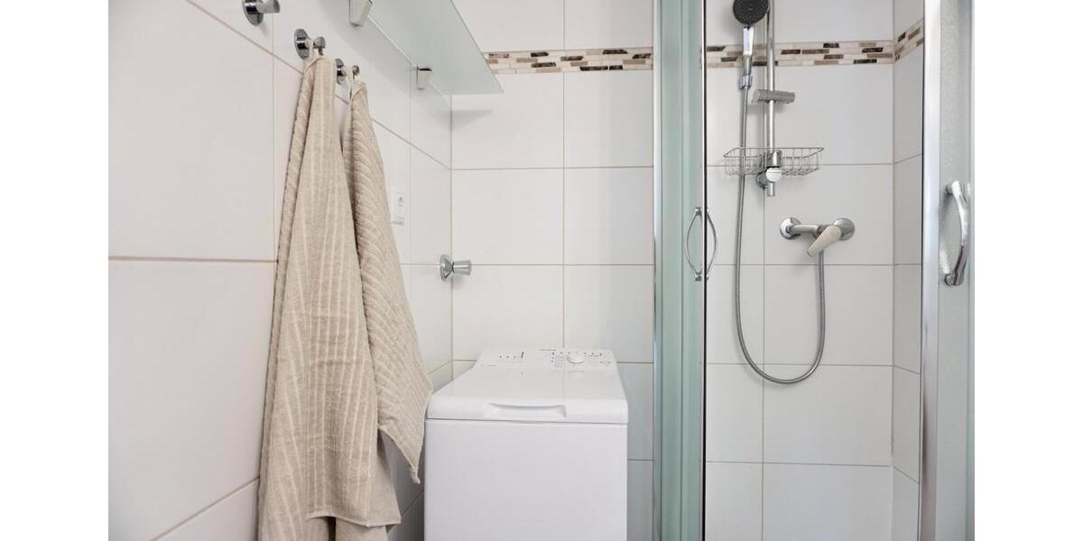 Etagenwohnung Koblenz Arenberg-Immendorf - 1 Zimmer, 1.200 m&sup2;, 1.200&euro; | Angebot:25632407