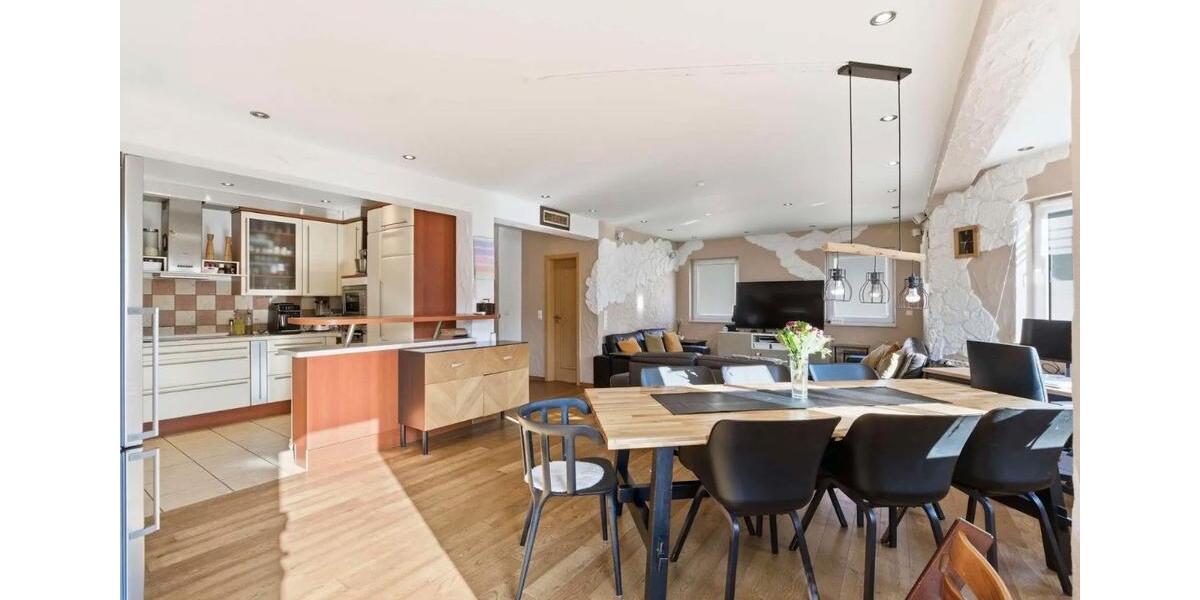 Etagenwohnung Urmitz - 4 Zimmer, 117 m&sup2;, 315.000&euro; | Angebot:27128446