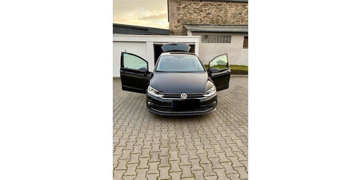 VW Golf Sportsvan 56.600 km 15.500 &euro; Neuwied 56564