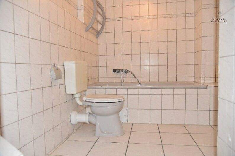 Mehrfamilienhaus, Wohnhaus Bendorf-Mülhofen Mülhofen - 1 Zimmer, 205 m&sup2;, 220.000&euro; | Angebot:25735476