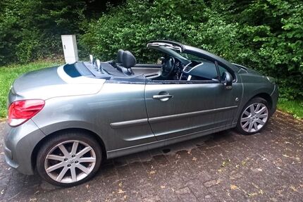 Peugeot 207 78.146 km 6.100 &euro; Bad Breisig 53498