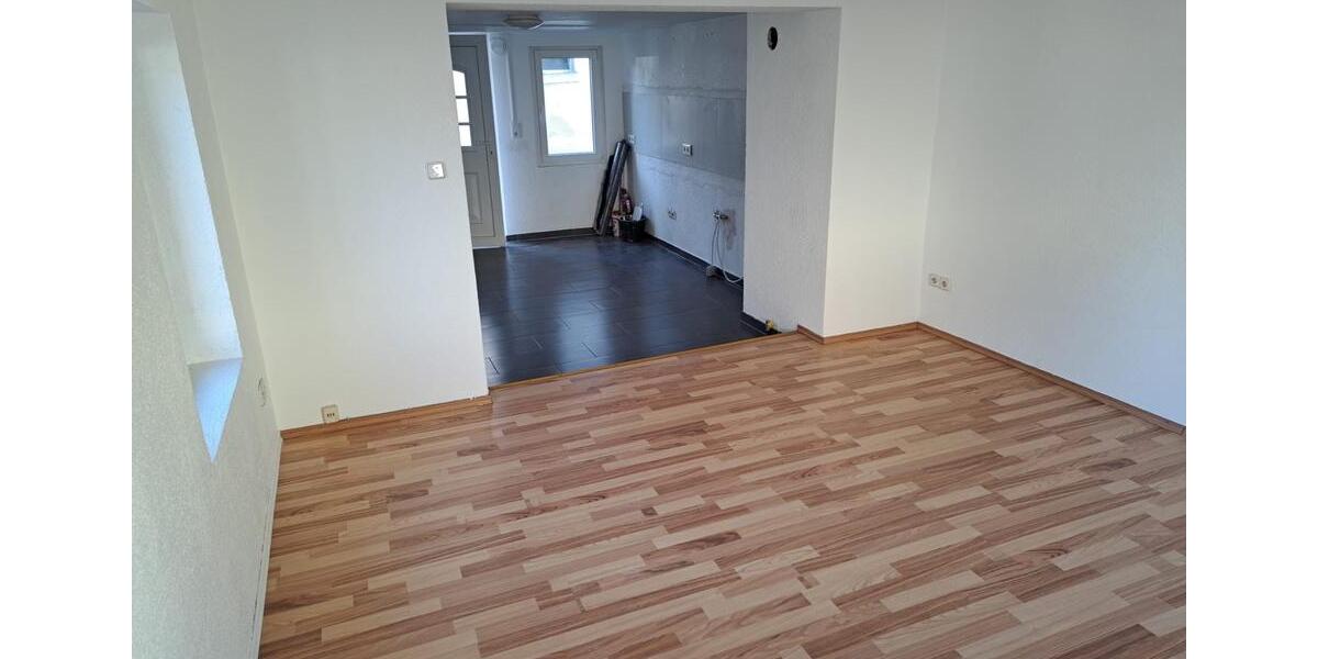 Reihenhaus Ransbach-Baumbach Baumbach - 3 Zimmer, 75 m&sup2;, 700&euro; | Angebot:26311821