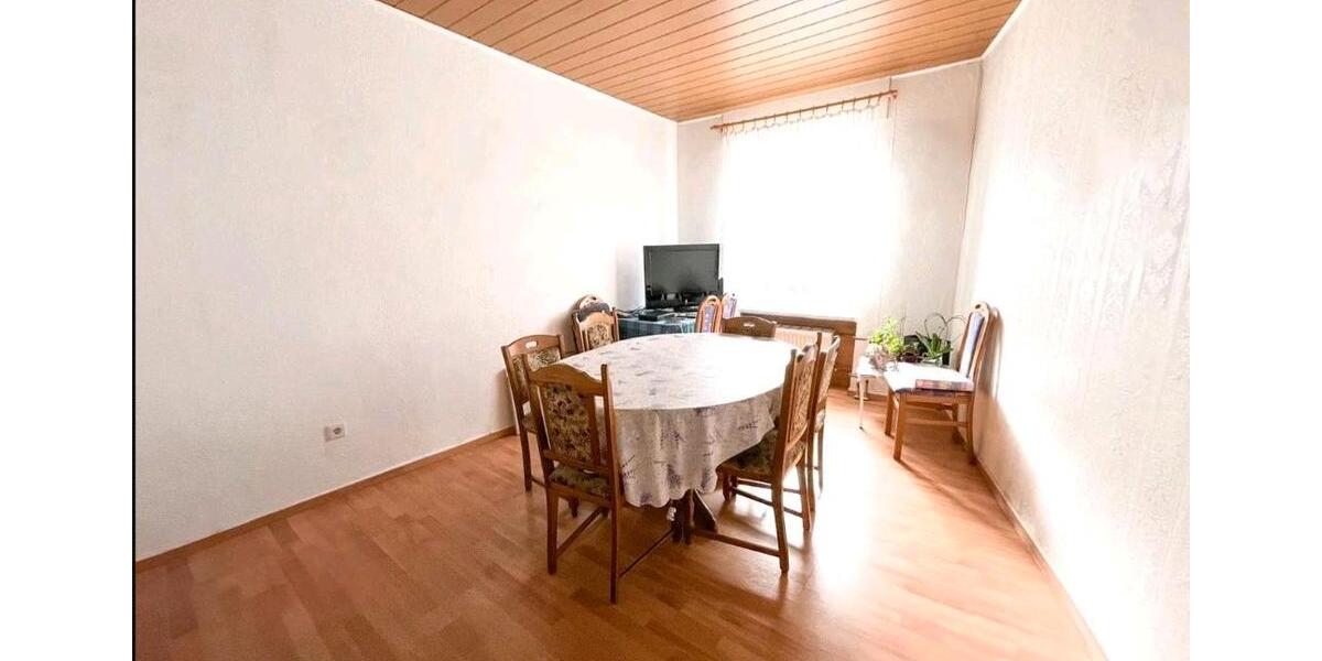 Mehrfamilienhaus, Wohnhaus Dieblich - 10 Zimmer, 230 m&sup2;, 259.000&euro; | Angebot:24679520