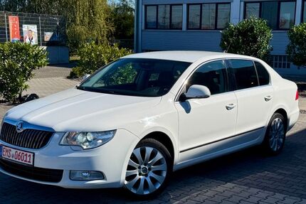 Skoda Superb 270.000 km 2.500 &euro; Braubach 56338