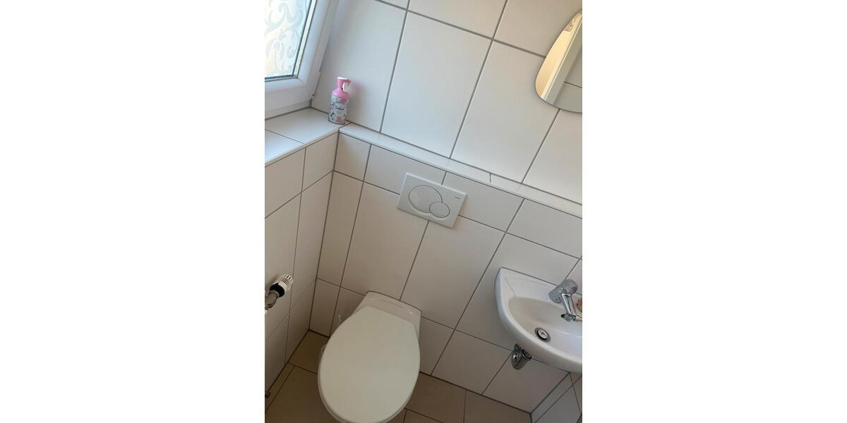 Dachgeschoßwohnung Koblenz Bubenheim - 3 Zimmer, 160 m&sup2;, 1.200&euro; | Angebot:24749747