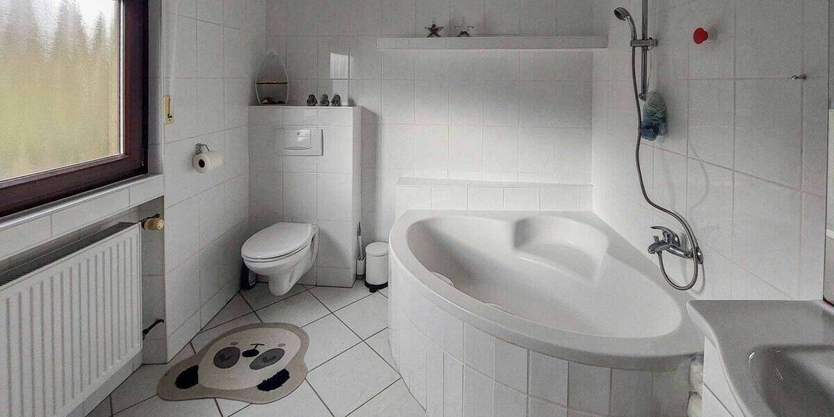 Mehrfamilienhaus, Wohnhaus Leutesdorf - 9 Zimmer, 360.000&euro; | Angebot:26502386