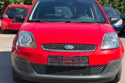 Ford Fiesta 156.638 km 1.999 € Polch 56751