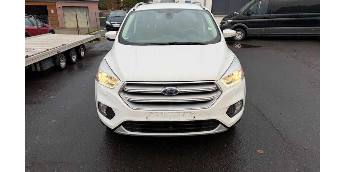 Ford Kuga 172.000 km 9.750 € Girod bei Montabaur 56412